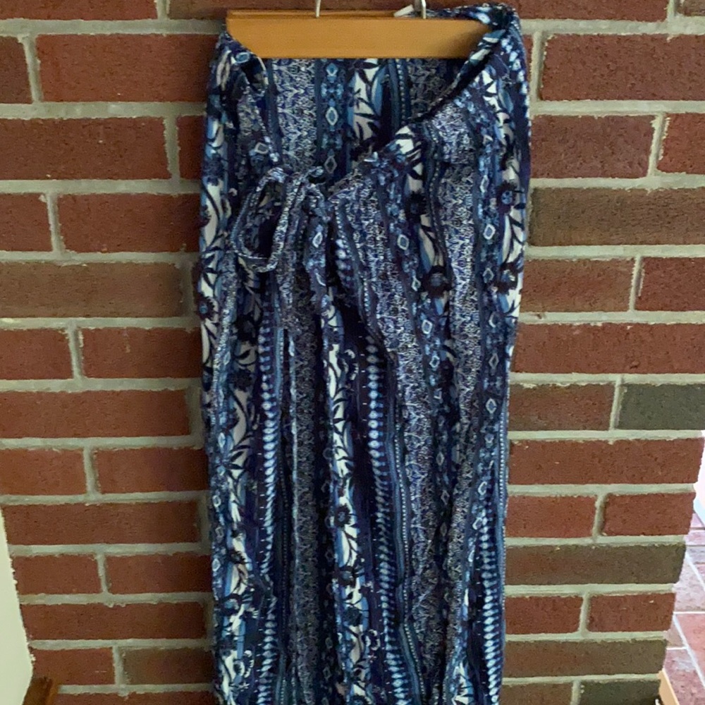 Large flare pants with wrap style to transform into a maxi skirt look!